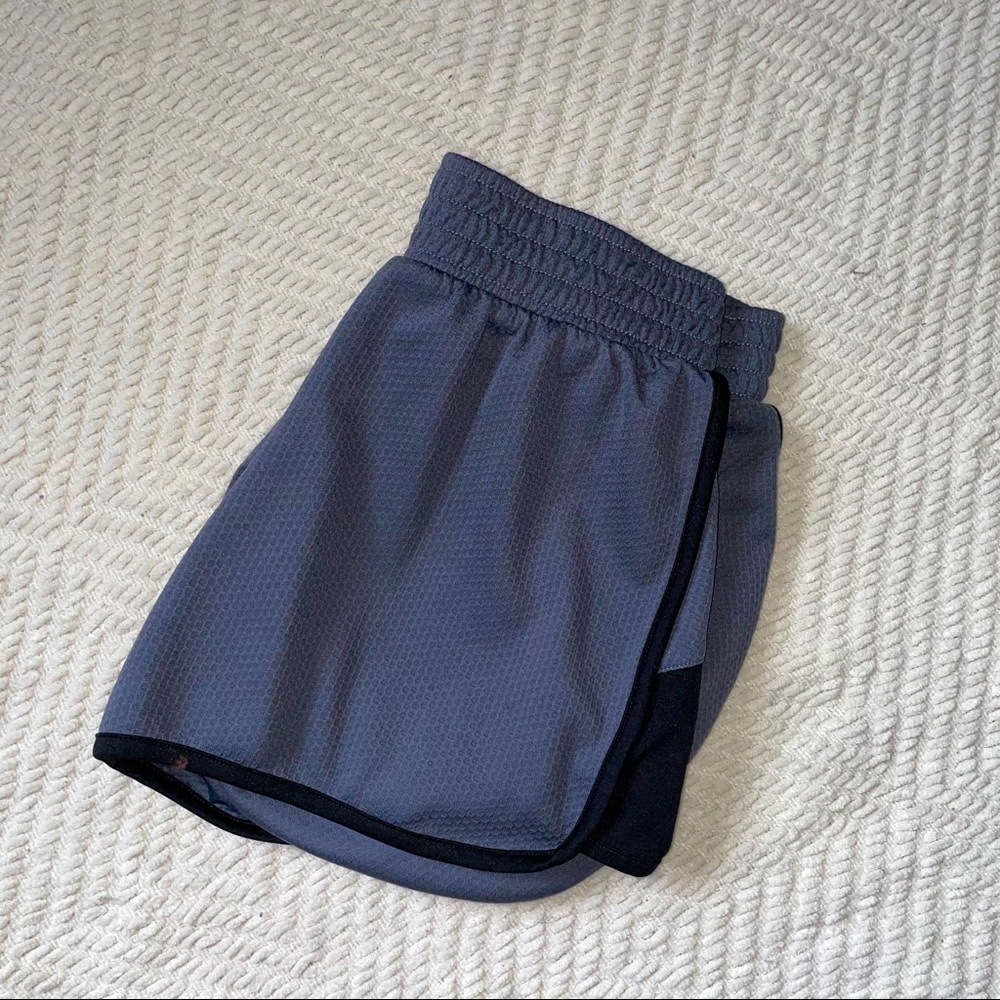 CHAMPION WORKOUT SHORTS
